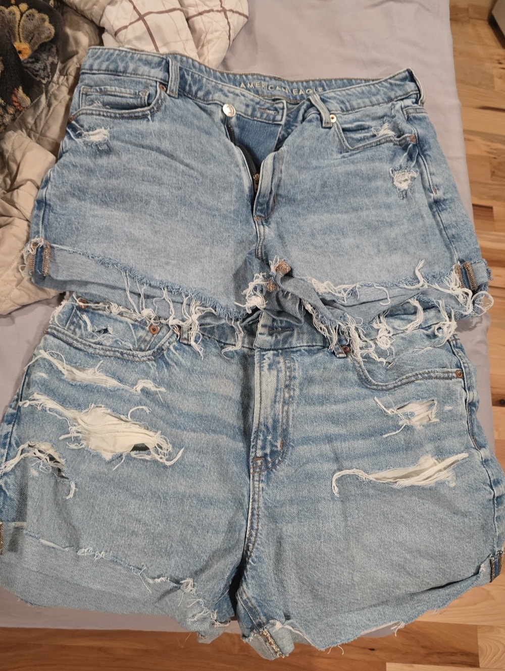 American Eagle Outfitters Light Wash Distressed Denim Shorts - Women's